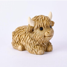 Figurină din rășină cu vacă Highland – Statuie decorativă de la fermă (1