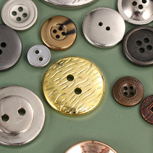 500Pcs Crafts Scrapbooking Button Assorted Color Resin for Cardmaking Projects 1