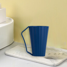 Gobelet à brosse à dents avec poignée, bleu foncé, 1 pièce