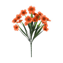 Kunstig blomsterbukett til stuedekorasjon