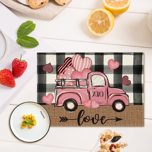 Rote karierte Vinyl-Tischsets mit Herzmuster und Schleife (4er-Pack) 1
