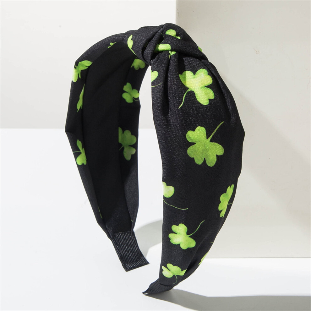 St. Patrick's Day Wide Clover Fabric Headband with Shamrock Print Knot Design for Everyday Wear and Themed Events A