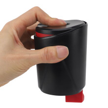 Dispenser portatile in plastica rossa per snack, mantiene le mani pulite, 132g