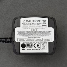 RLN6433A Caricabatteria da Viaggio per Auto Veloce per XPR6350 XPR6380 XPR6550 DGP4150 APX1000 Radio Portatile Bidirezionale