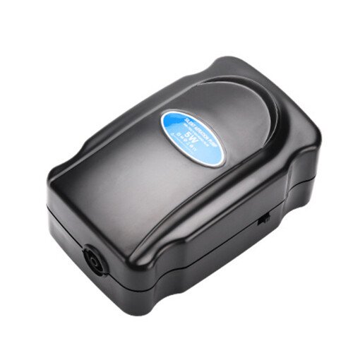DB702/DB705 Aquarium 3L/min 3.5x5.5x8.5cm Black US 2