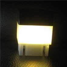 5X LED Solar Column Light Solar Powered Pillar Lamp Outdoor Fence Gate Post Lamp for Garden Courtyard (Warm Light)