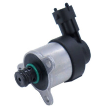 Fuel Pressure Regulator 0928400604 A646074008 for C CLK E S Sprinter 3-T 3,5-T 4,6-T 5-T 906 Viano Bus