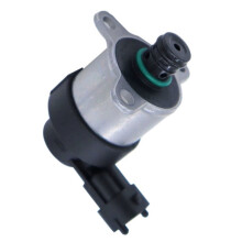 Fuel Pressure Regulator 0928400604 A646074008 for  C  CLK E S Sprinter 3-T 3,5-T 4,6-T 5-T 906 Viano Bus