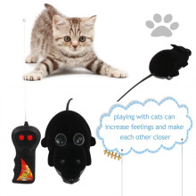 Juguete de Broma con Control Remoto. Rata de Peluche Realista para Bromas Navideñas. Juguete Espeluznante para Gatos, Perros y Niños.