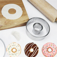 2X DIY Rvs Donut Schimmel Taart Decoreren Bakgereedschap Desserts Broodsnijder Maker Keuken Thuis Bakbenodigdheden