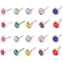 200Pièces Mini Brads Colorés Métalliques Pour Projets DIY Scrapbook
