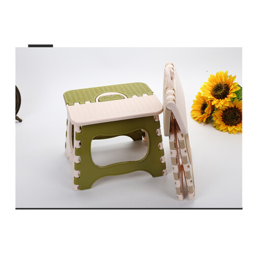2Pcs Portable Green Folding Stool Foldable Step Stool for Travel Use 2