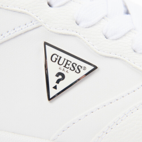 Guess (92) miram 2