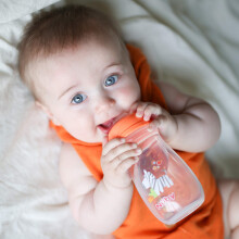 Nuby Tritan Wide Neck Non-Drip Flessen met Anti-Colic Lucht Systeem: 9oz./ 270 Ml, 3 Pack, 3M+, Multi