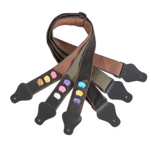 Strap Nylon Gitarrenriemen Schwarz Verstellbar Mit 3 Plektren