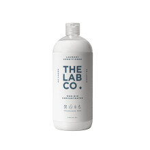 The Lab Co. Fragrance Free Fabric Conditioner & Laundry Softener | Non-Bio, Ultra-Concentrated, 40 Washes | Odourless, Unscented | 1 Litre, Vegan &
