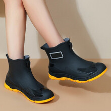 Fashionable Women's Rain Shoes, Ankle Boots for Summer – Lightweight, Portable Garden & Casual Footwear, Compatible with Rain Use