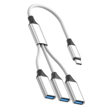 Adaptador USB-C de 3 puertos para teclado, unidad USB y carga.