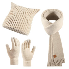 Ensemble bonnet, écharpe et gants en tricot pour femme