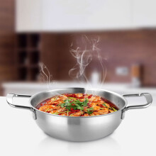 1 großer Kochtopf aus silberfarbenem Edelstahl zum Erhitzen auf dem Grill mit binauralem Design