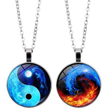 Yin Yang Tai Chi nyaklánc ötvözetből és üvegből