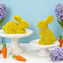 Flocked Easter Bunny 2Pcs Colorful Bunny Figurines Standing Bunnys Statue Decorations For Easter Garden Yard