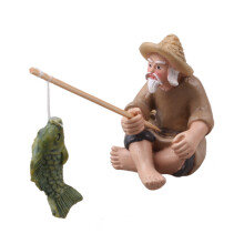 Decoração de aquário em resina com pescador realista, estatueta representando um homem pescando em uma casa de pescador.