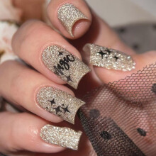 Glitter-kirjainmallit, tekokynnet, akryylikynnet, manikyyri, kynsien lisävarusteet muodin ystäville