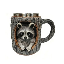 Mug isotherme de voyage Ă motif de raton laveur et tronc d'arbre