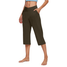 Pantalon de yoga Capri pour femme avec poches, couleur unie, taille mi-haute, jambes larges, idéal pour le sport et respirant.
