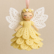 Crochet Christmas Angel Ornament Kit – Handmade Yarn Craft Set for Beginners, Tree Decoration & Holiday Gift – Compatible with Yellow Yarn