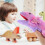 Violette Plüschhandpuppe mit beweglichem Mund, 1 Stück 1