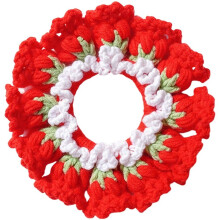 Coletero de flores hecho a mano con ganchillo