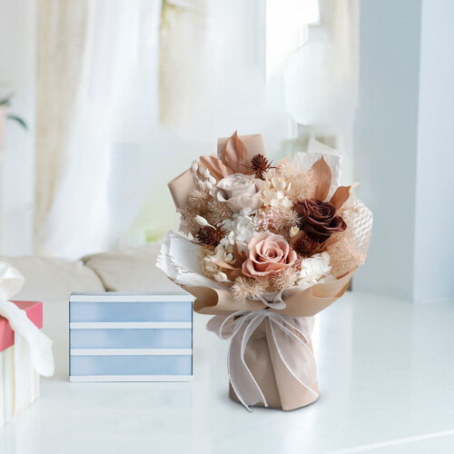 Bouquet Rósanna Caomhnaithe i mBosca Sómasach