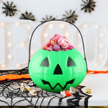 Portable Pumpkin Candy Pail – Reusable Plastic Halloween Basket for Trick or Treat, Indoor/Outdoor Decor