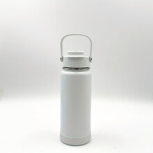 Bouteille d'eau isotherme de 590 ml (20,29 oz) avec bouchon à paille, manchon en silicone, acier inoxydable à double paroi sans BPA, isolation sous