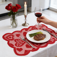 Ensemble de 1 chemin de table et sets de table en dentelle rouge pour la Saint-Valentin, anniversaire de mariage, décoration intérieure (183 cm)