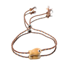 Elegante veelkleurige keramische enkelbandjes in de vorm van vissen, bohemian stijl sieraden voor dames, casual accessoire voor feestjes.