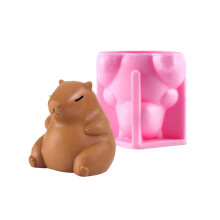Stampo in silicone a forma di capibara per dessert, ideale per preparare mousse e altri dolci. Un regalo perfetto per gli appassionati di pasticceria.