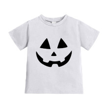 Léine T ghearr oráiste le prionta aghaidhe pumpkin Oíche Shamhna do pháistí