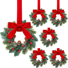 Conjunto de 6 Mini Coroas de Natal com Laço Vermelho, Frutas Vermelhas e Pinhas – Compatíveis com Armários, Janelas, Lareira, Portas, Varandas e