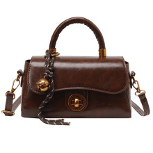 Kabelka dochádzajúcich v retro štýle z umelej kože, malá štvorcová crossbody taška na každodenné použitie a cestovanie