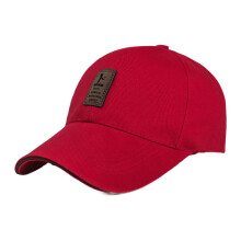 Moderne, schlichte schwarze Baseballkappen für Damen und Herren, perfekt für Alltag, Sport und Reisen.