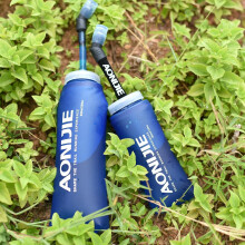 Bouteilles d'eau pliables sans BPA - Gourde souple pliable pour la course à pied, la randonnée, le vélo, l'escalade (350 ml/11,83 oz - Lot de 2)