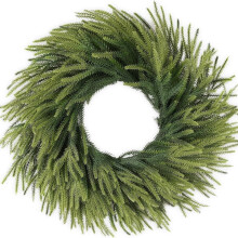 Couronne de Noël artificielle en pin de Norfolk de 45 cm (17,7 po) au toucher réaliste, idéale pour porte d'entrée, murs, fenêtres et porches