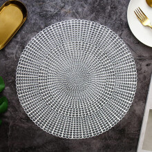 Set van 4 ronde placemats, decoratieve placemats van PVC, holle tafelplacemats, hittebestendige antislip placemats voor de eettafel.