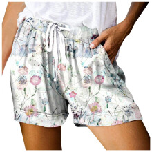 Shorts femininos casuais, confortáveis, com cintura elástica, cordão e bolsos.