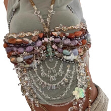 Fashion Layer Acrylic Stone Body Chain Bra Top Adjustable Closure Designs for Women's Beachwear and Dance Event