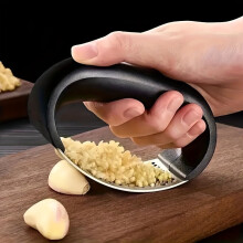 2/4-Pack Stainless Steel Garlic Press, Ergonomic Handle, Easy-Clean, No Electricity Needed, Compact for Apartments/Dorms – Compatible with All