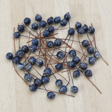 Realistic Artificial Berries 50 Pcs for Holiday, Christmas, and Seasonal Home Decor
